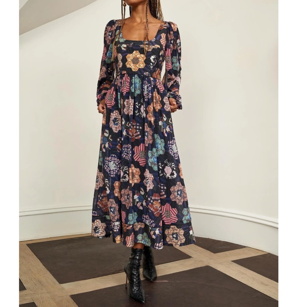 LA LIGNE Maria Patchwork Floral Dress Size M Boho Pockets Quilted Smock Cottage